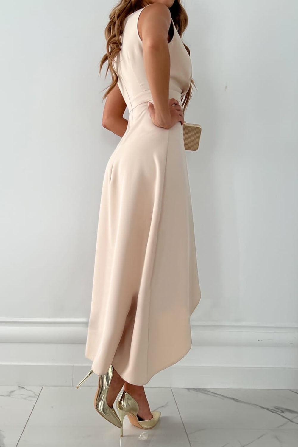 Mandy | Robe Midi Croisée avec Décolleté en V